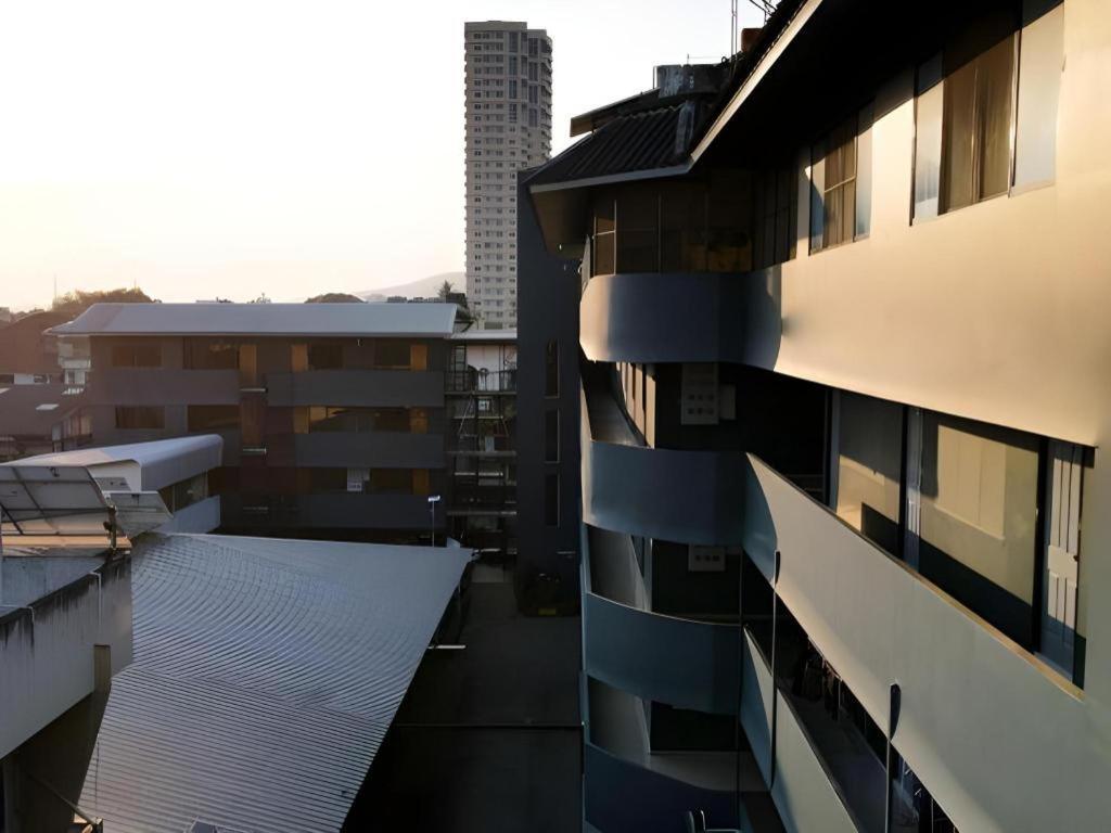 Watket Hotel Chiang Mai Exterior photo